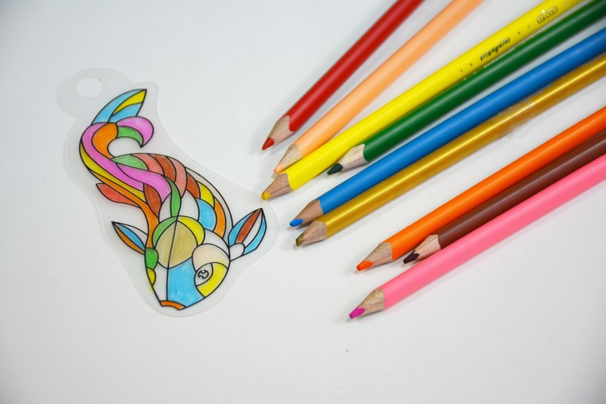 Kredki Cricco Trójkątne 60-Kol. Op.Kartonowe Z Temperówką