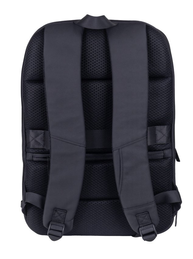 Plecak DONAU TRAVEL Madrid 15,6" 14l czarny